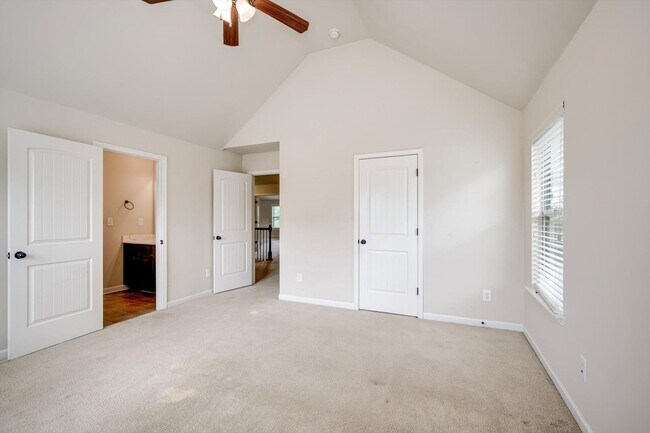 Building Photo - 542 Oconee Cir