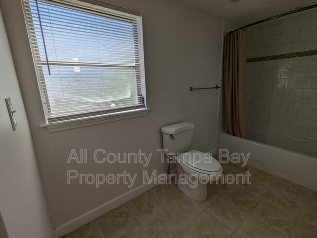 Building Photo - 3146 Downing St