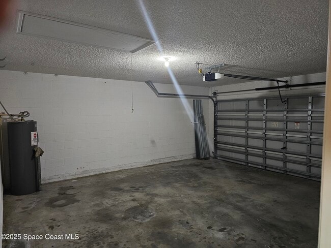 Building Photo - 1539 Glencove Ave NW