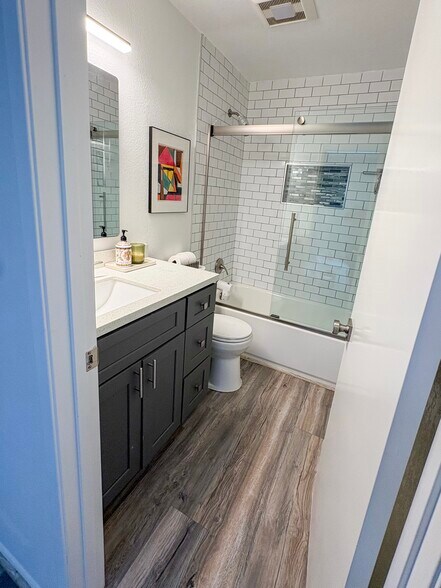 Building Photo - 2520 Via Esparto