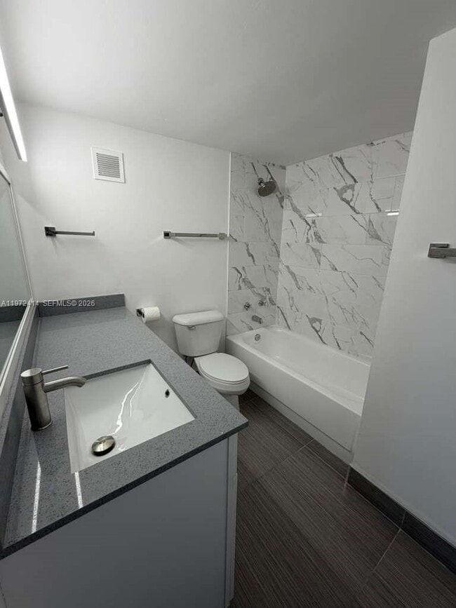 Building Photo - 1200 West Ave