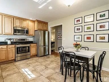 Building Photo - 4816 Latimer Rd