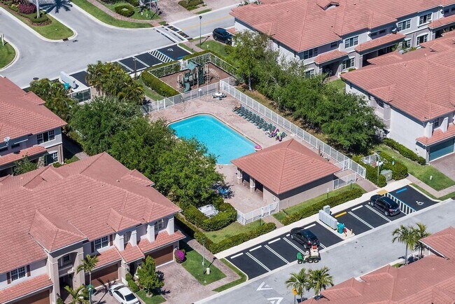 Building Photo - 84 Nottingham Pl