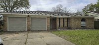 Building Photo - 2109 Kingsway Dr