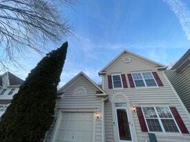 Building Photo - 16 Regency Dr