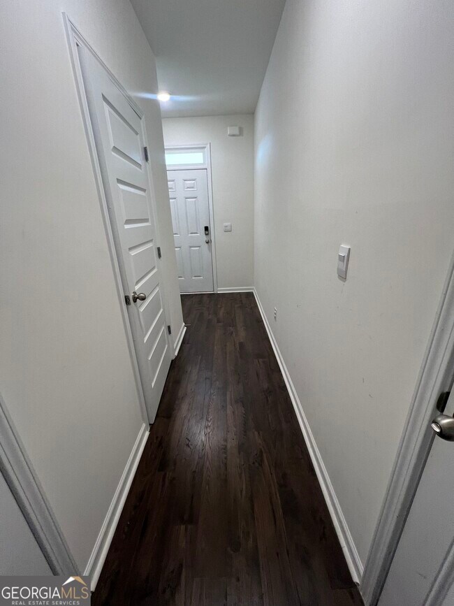 Building Photo - 1075 Rigby Ct SE