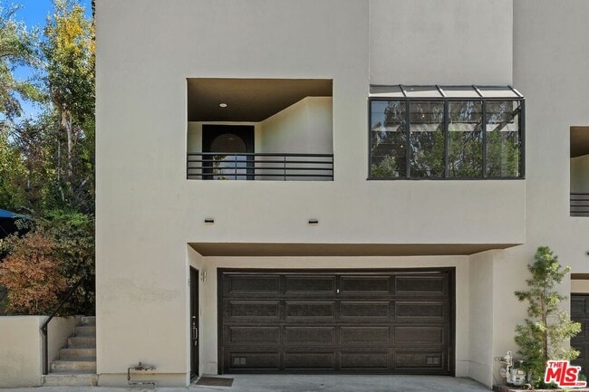 Building Photo - 3023 Berkeley Ave