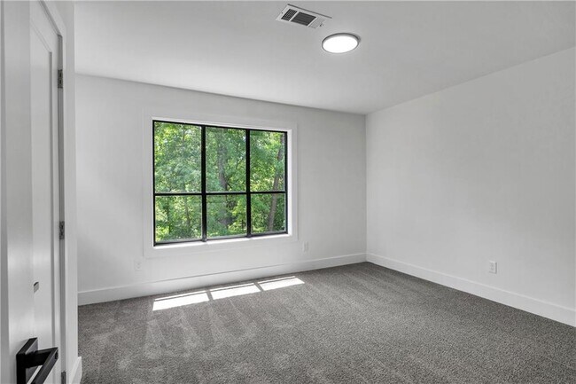 Building Photo - 3483 Winter Chase Dr