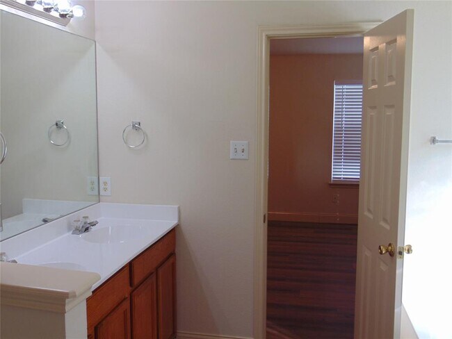 Building Photo - 11611 James B Connolly Ln