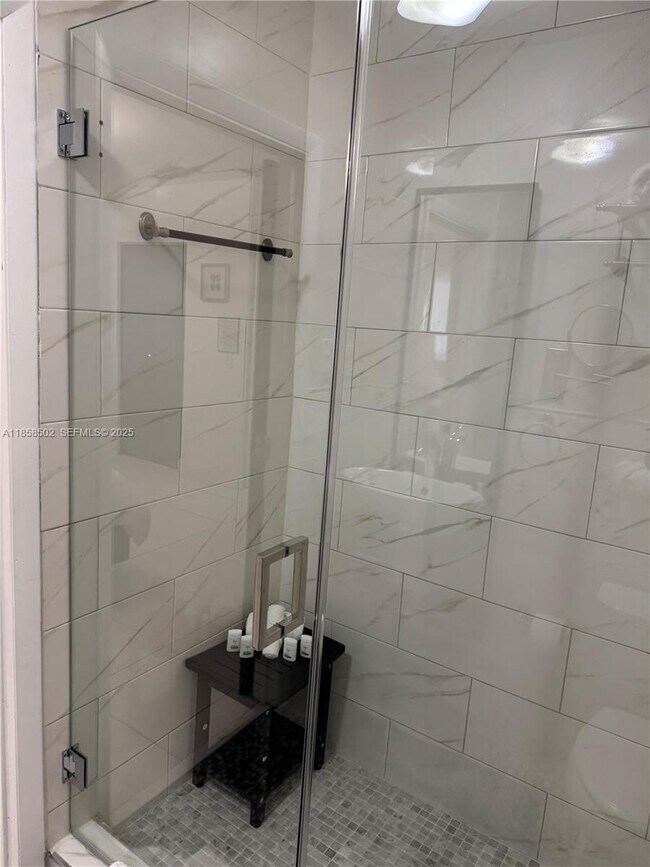 Building Photo - 1301 Grouper Dr