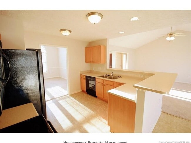Building Photo - 1420 Burford Ct