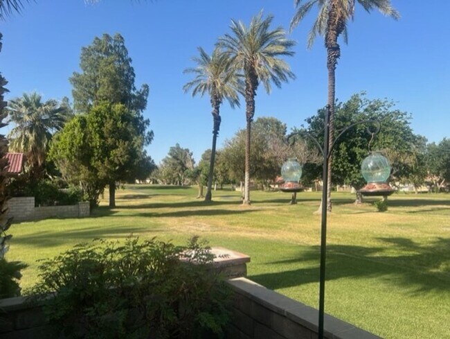 Building Photo - 3 Bed / 2 Bath House at INDIAN PALMS CC** ...