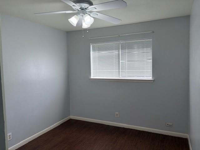 Building Photo - 12401 Willow Wild Dr