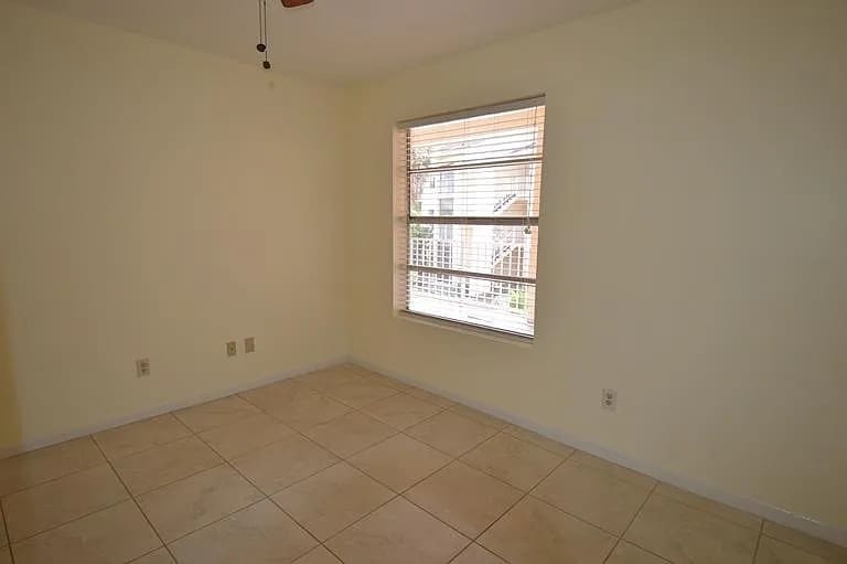 Building Photo - 15300 SW 106th Ter