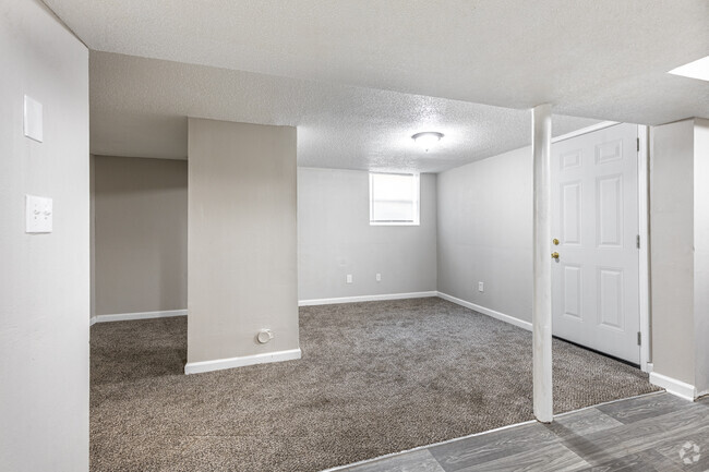 Studio - 480SF - Timber Creek Apartments