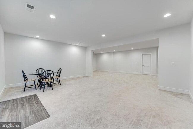 Building Photo - 23765 Fairfield Knl Ct