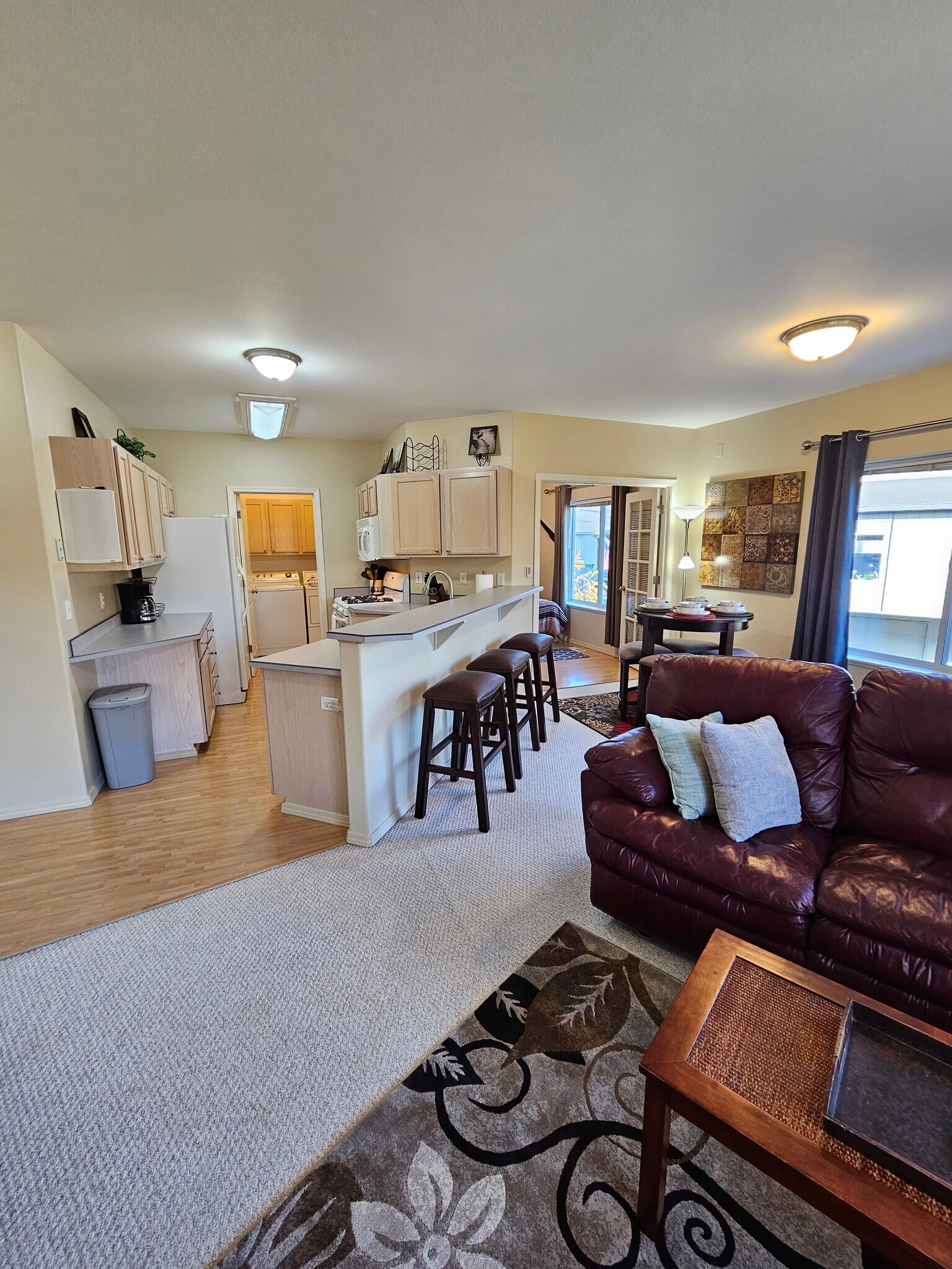 Building Photo - 3030 Lore Rd