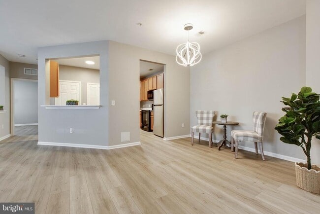 Building Photo - 7557 Stoney Run Dr