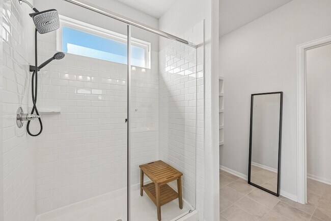 Building Photo - 409 Chardonnay Dr