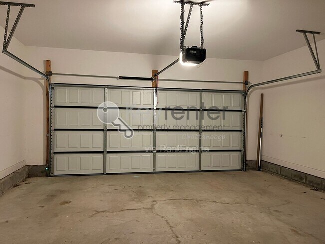 Building Photo - 8528 Amberwing Cir