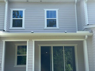 Building Photo - 1650 Greenleaf Wds Cv