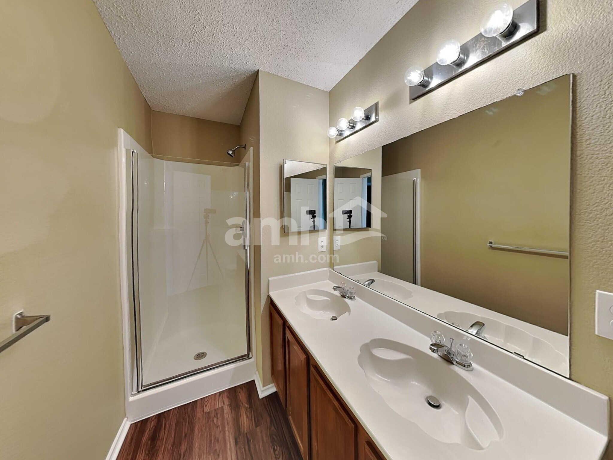 Building Photo - 5169 Gold Basin Rd