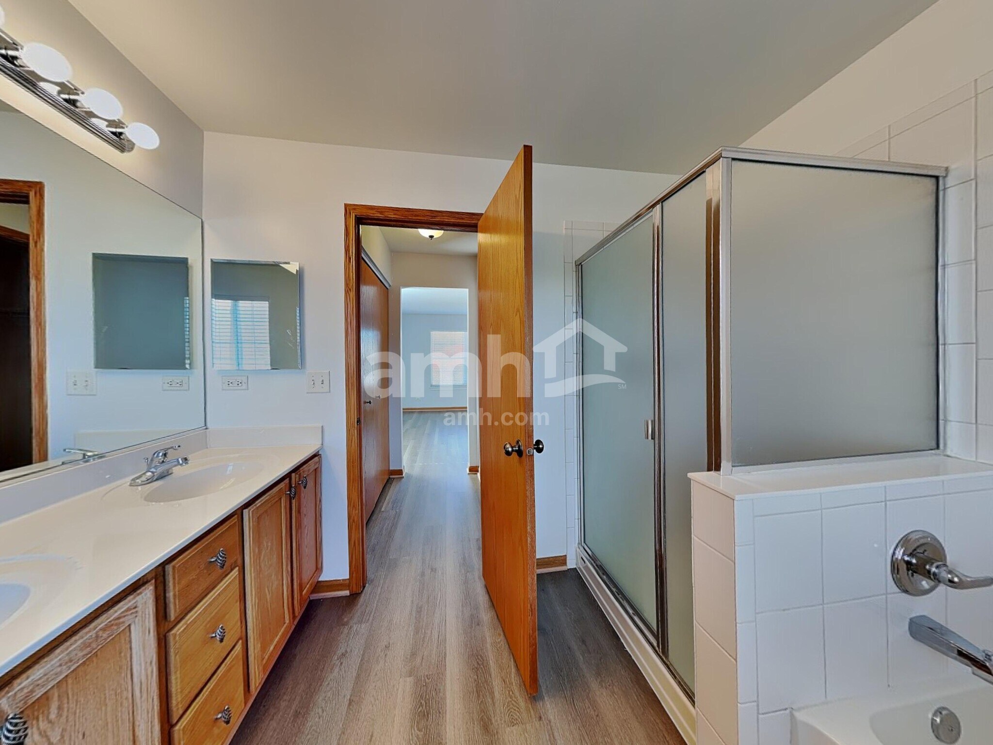 Building Photo - 1204 Stonecrop Ln