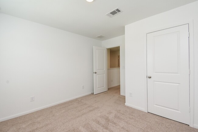 Building Photo - 23923 Escardilla Dr