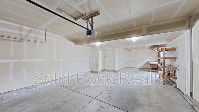 Building Photo - 4524 Brylie Way