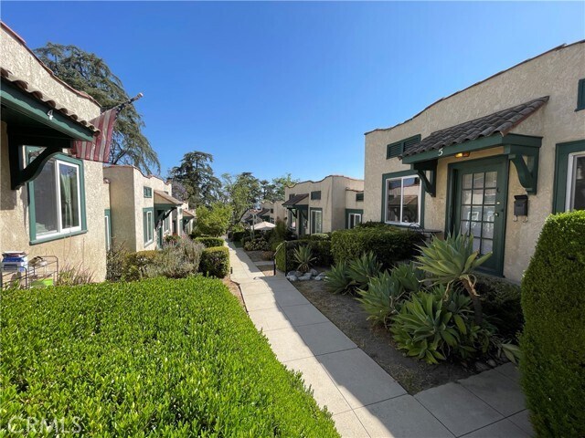 Building Photo - 15 E Mira Monte Ave