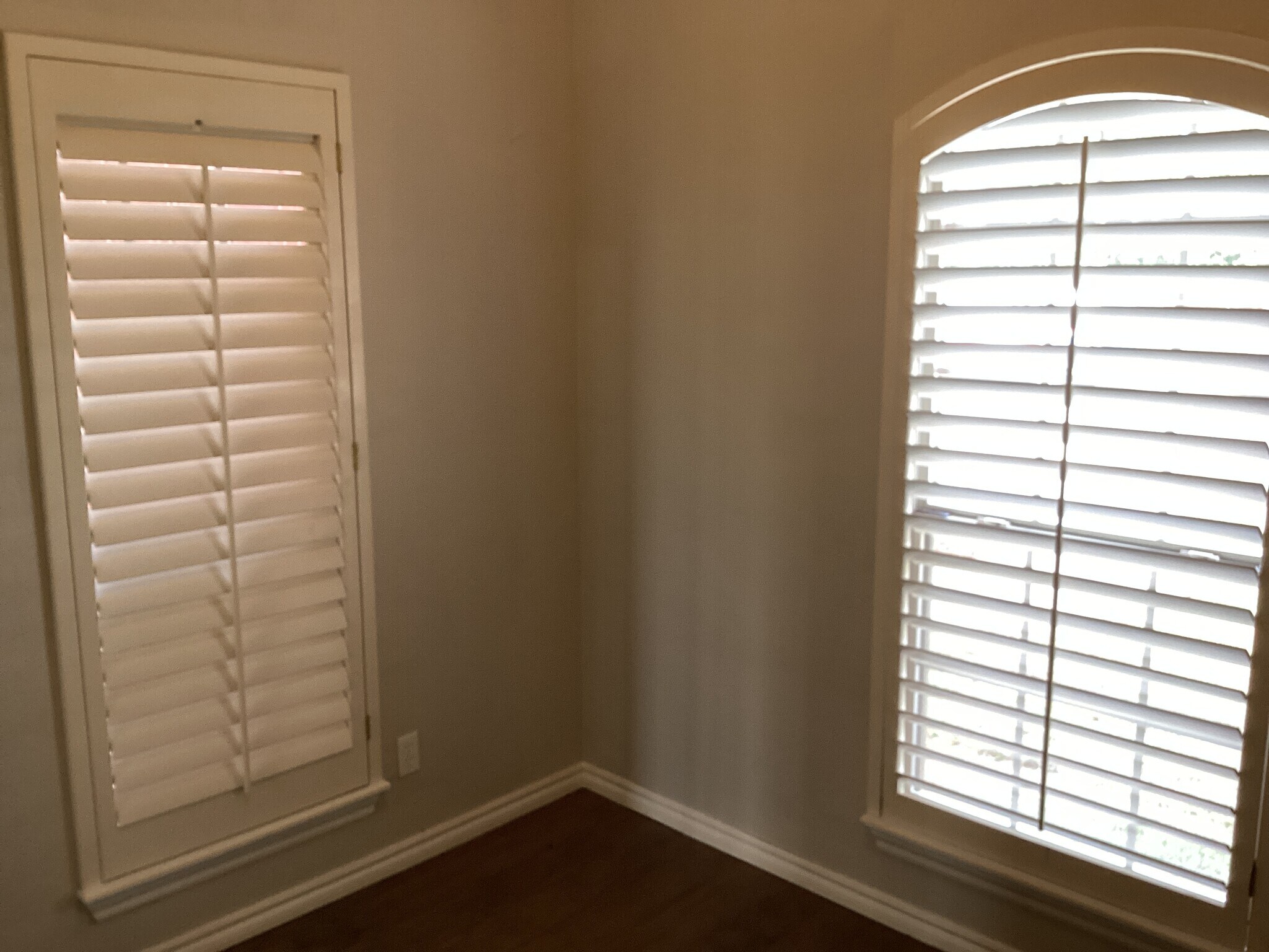 Building Photo - 17533 Zinc Dr