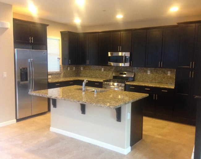 Building Photo - Available on June 1st.  Occupied.  DO NOT DISTURB TENANTS