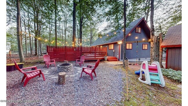 Building Photo - 2823 Fairhaven Dr