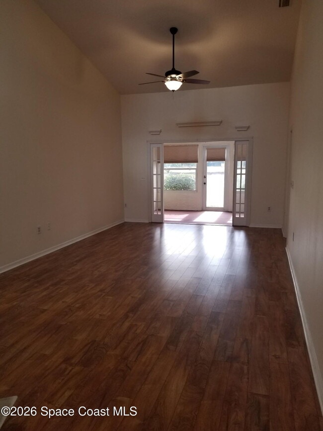 Building Photo - 3584 Muirfield Dr