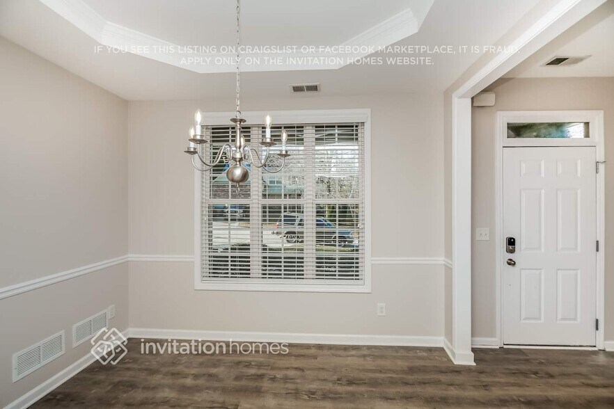 Building Photo - 5717 Gordon Park Trce