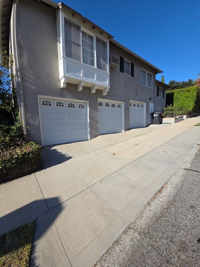 Building Photo - 2018-2022 Verdugo