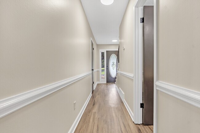 Building Photo - 1838 Quail Park Cir