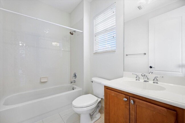 Building Photo - 1428 Barlow Ct