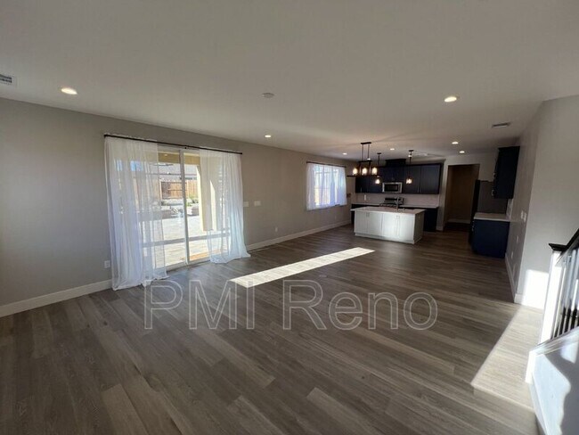 Building Photo - 2176 Selway Dr