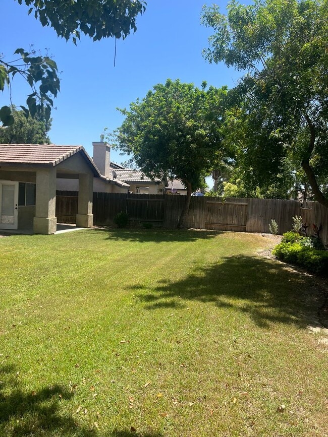 Building Photo - 10503 Victoria Falls Ave