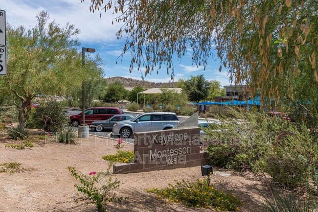 Building Photo - 16013 S Desert Foothills Pky