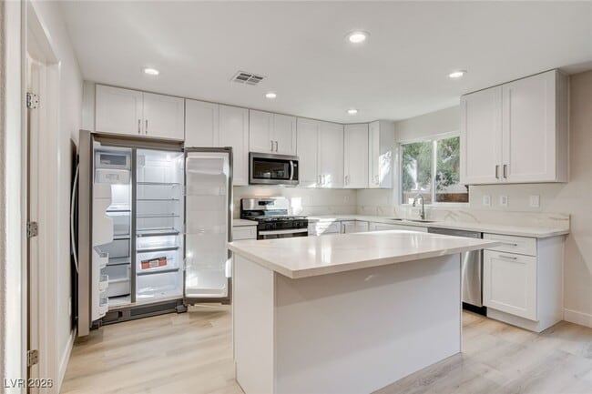 Building Photo - 10807 Cather Ave