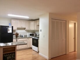 Building Photo - 1 Colonial Village Dr