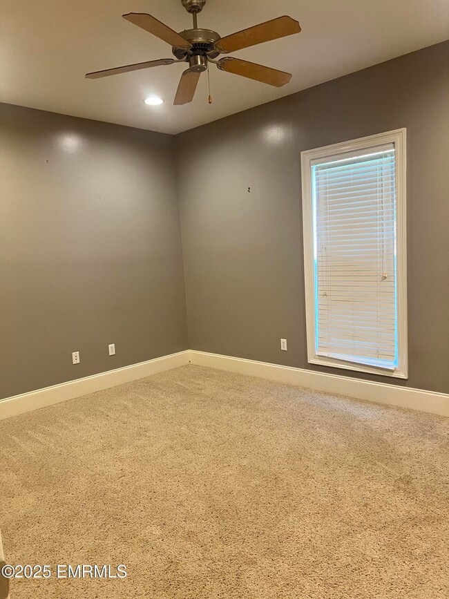 Building Photo - 8360 Ole Cobblestone Dr
