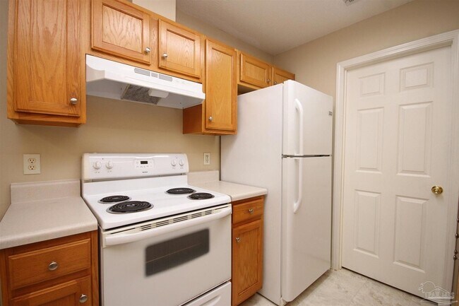 Building Photo - 2289 Wyatt St