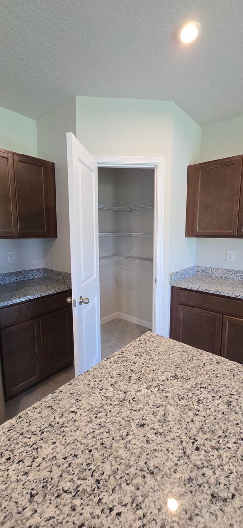 Building Photo - South Villages