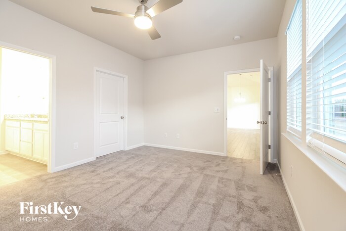 Building Photo - 1007 Mission Hill Ln