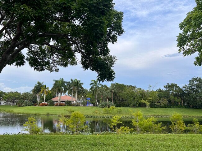 Building Photo - 4808 W Bexley Park Dr