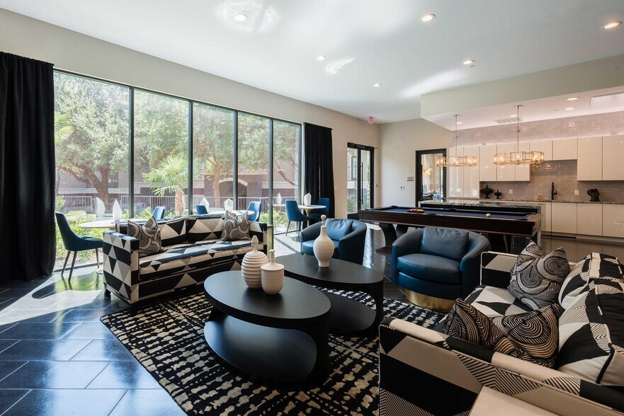 Building Photo - 17811 Vail St