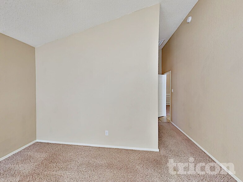 Building Photo - 9036 Stillwater Trail